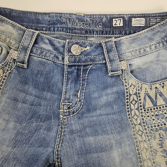 Rare hard to find Miss Me stone wash embroidered skinny jeans size 27 - Picture 11 of 15